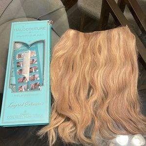 Beautiful blonde 18 inch original HaloCouture layered extensions.